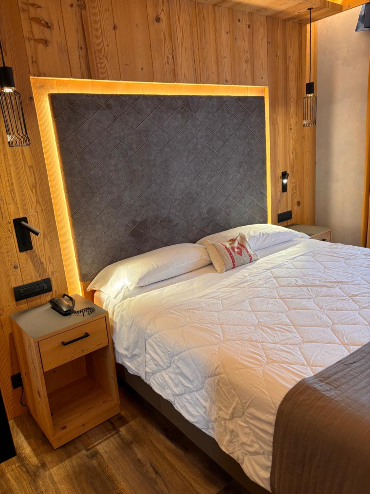 Alexander Hotel Alpine Wellness Dolomites Molveno Exterior foto